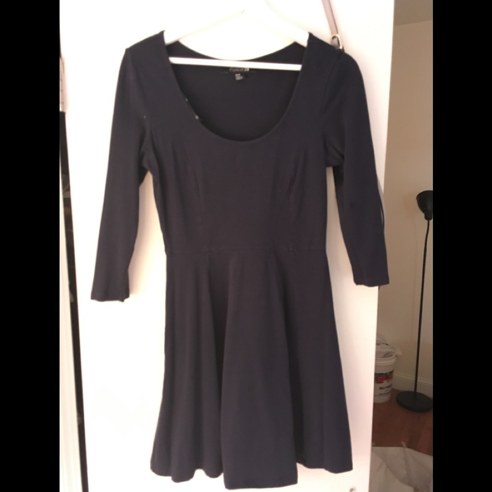 3/4 length sleeve navy blue dress